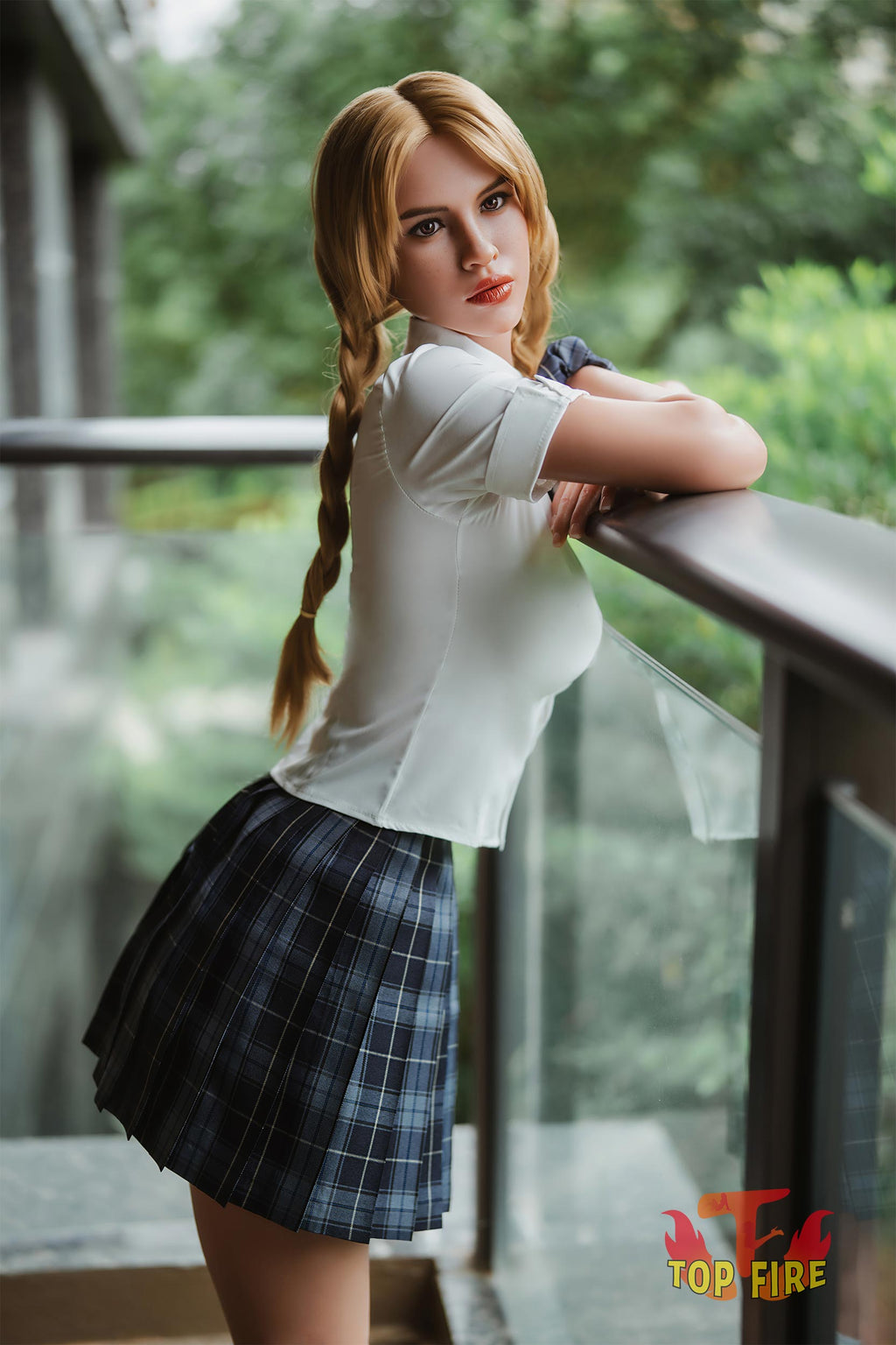 170E-T24-Chloe